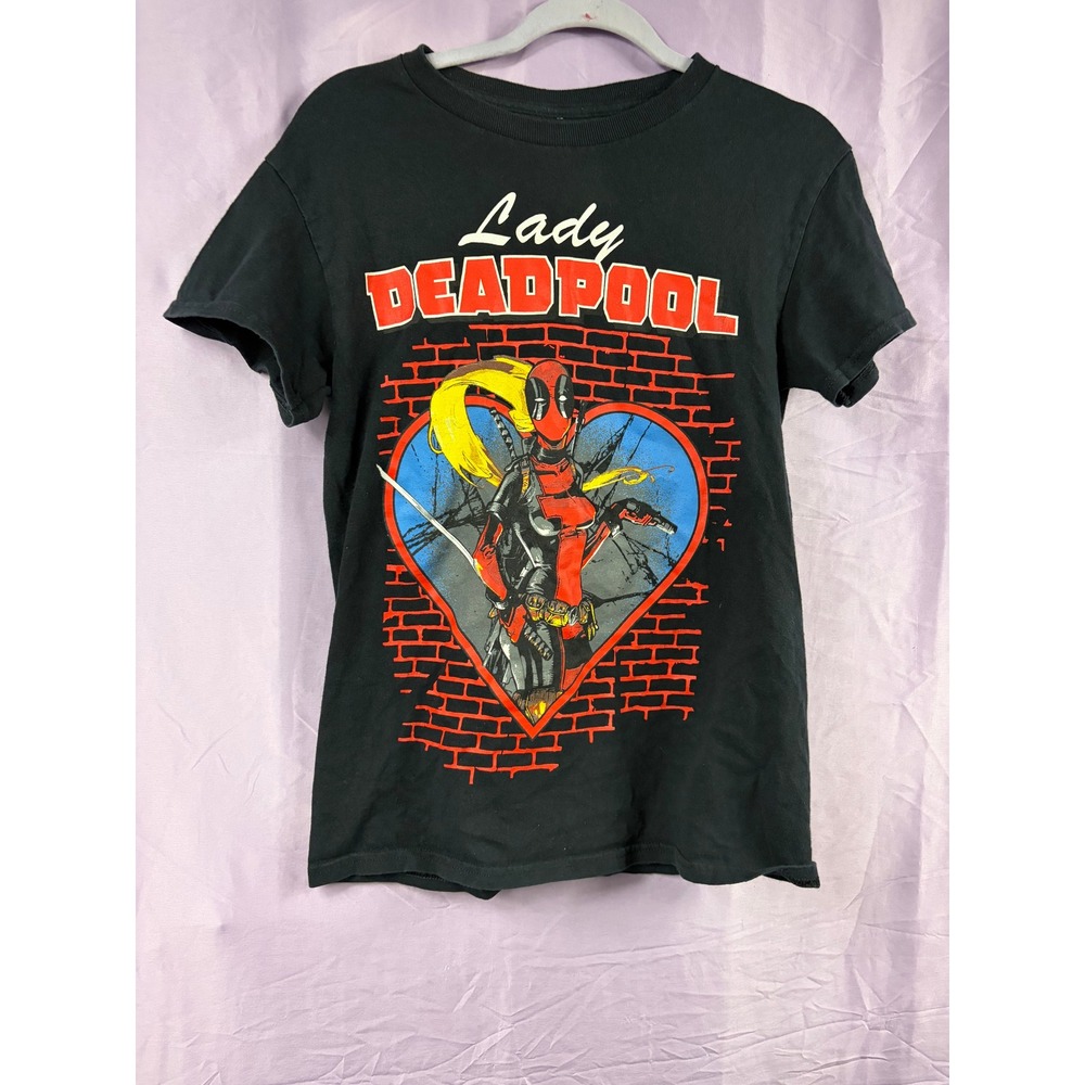 Marvel Lady Deadpool Graphic T-Shirt Black Small Wanda Wilson Comic Tee